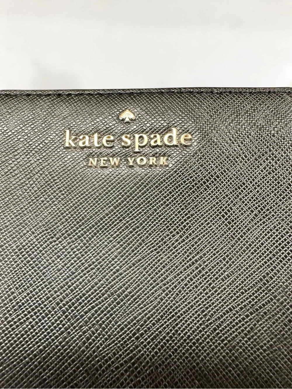 Kate Spade Staci Black Saffiano Leather Zip Around Continental Wallet EUC